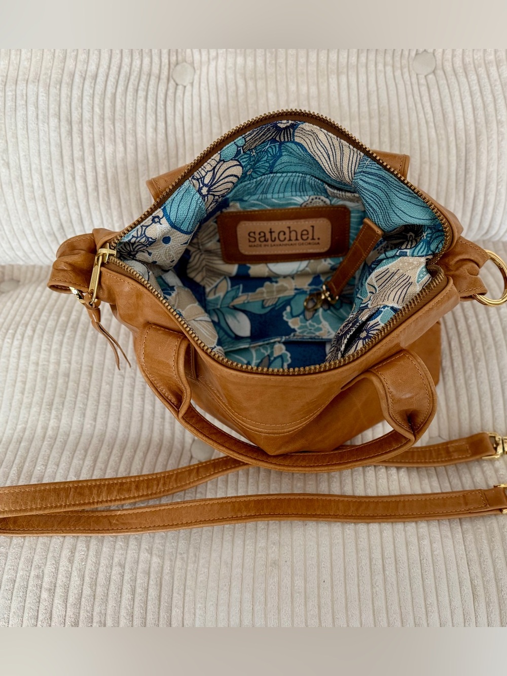 Satchel brand Small Madray in Butterscotch - Picture 3 of 4